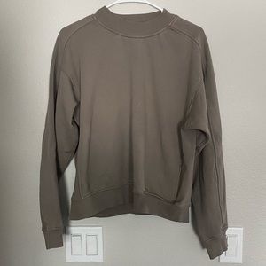Lululemon Scuba crewneck